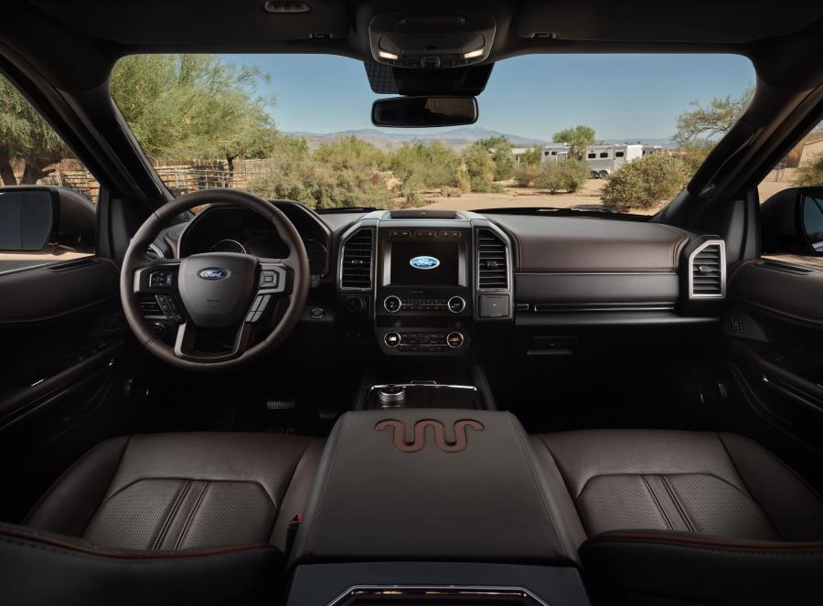 Торпедо Ford Expedition King Ranch Edition 2019 года  (фото 19 из 21)